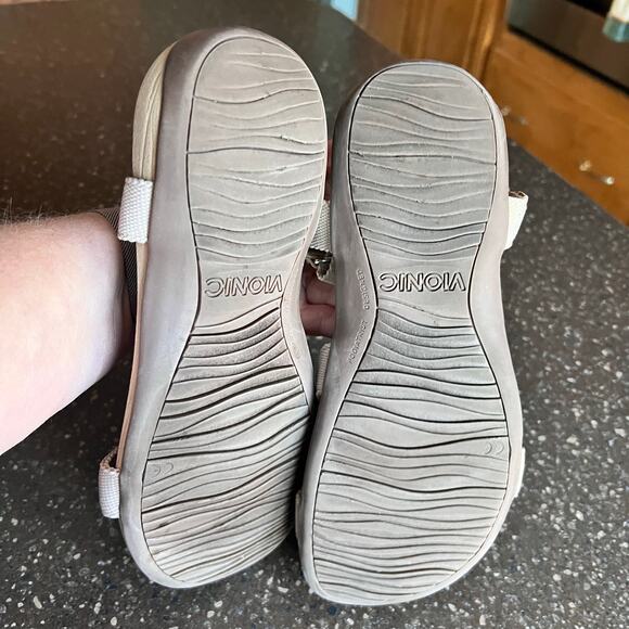 Vionic Candace Orthodic Sandals Beige Taupe Tan Nude Quick Dry Strappy Women 7.5 - Picture 4 of 8